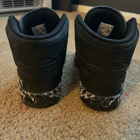 Boys Puma Shoes - Picture 3 of 5